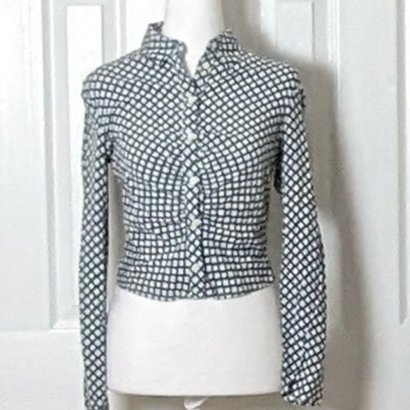 BERSHKA Women's Long Sleeve Button Down Crop Top Blouse Size S  Multi Print - Picture 2 of 7
